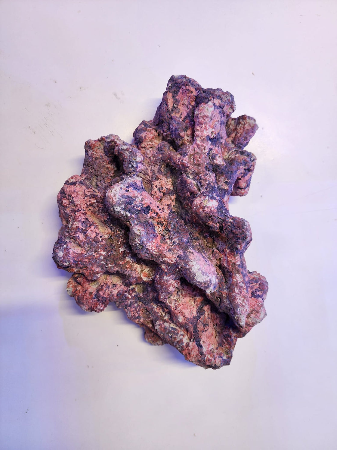 Java Rock Plates - per KG Or Box (20KG)